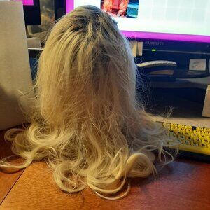NEW ! Fashion Wig 18" Inch Blonde Heat Resistant Hair Synthetic Long Curve Wavy